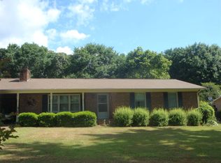 805 E Brookwood Dr, Landrum, SC 29356