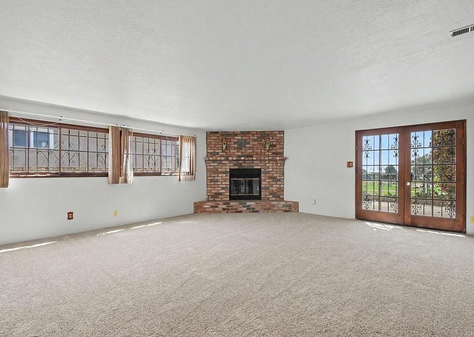 1st image of 1058 Darwin Pl