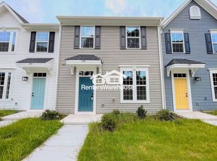 202 Reids Place Dr, Suffolk, VA 23434