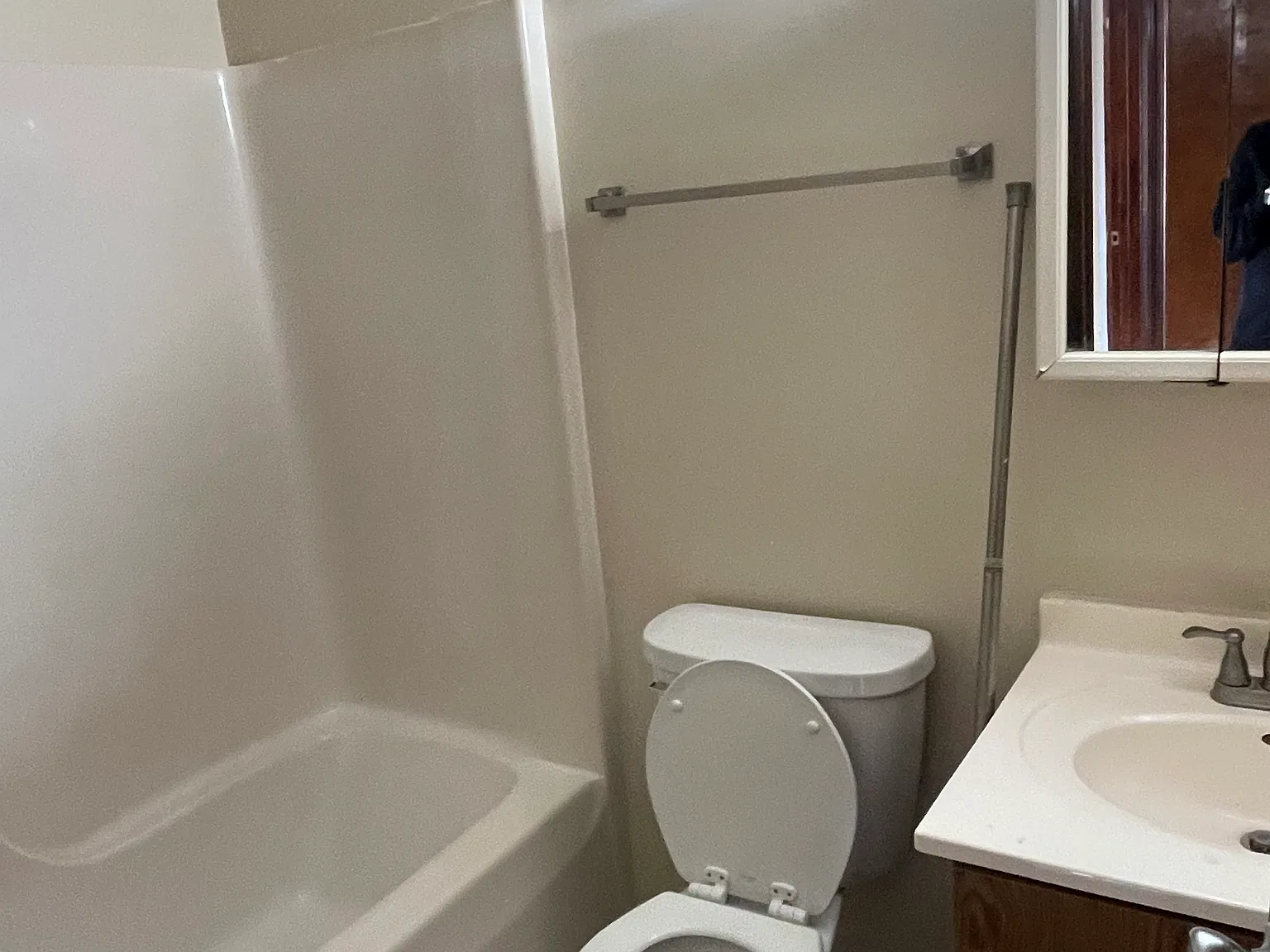 1 bed, $700 — Photo 2