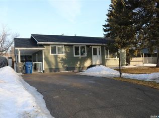 812 McNaughton St, Moosomin, SK S0G3N0