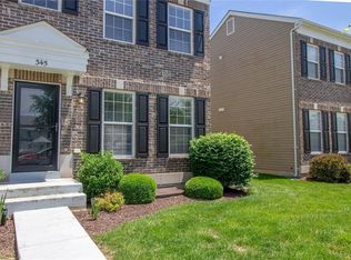 345 Shady Rock Ln, O'Fallon, MO