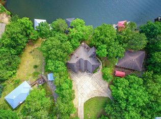 1582 Lakeshore Dr, Oneonta, AL 35121