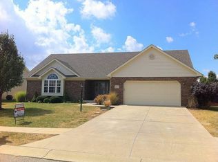 5809 N Kingshyre Ln, Muncie, IN 47304