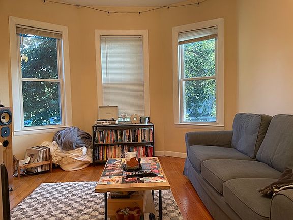 3rd image of 41 Howell St #3