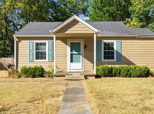 214 W 7th St, Claremore, OK 74017
