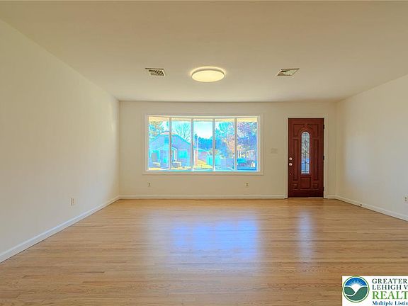 4th image of 1246 N 22nd St