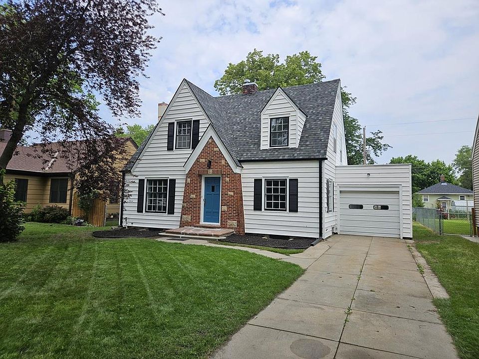 1818 W Koenig St Grand Island NE 68803 Zillow