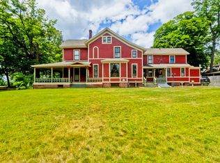 2 Crescent Hl, Springfield, MA 01105