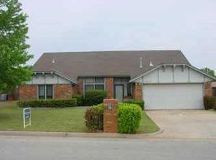 1009 NW 166th St, Edmond, OK 73012