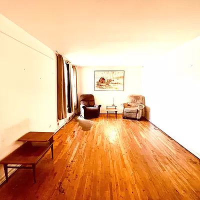 3rd image of 2555 Batchelder St APT 5K