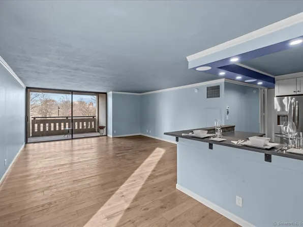 1 Gold Street APT 2A, Hartford, CT 06103