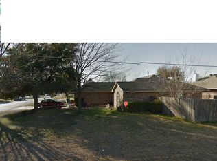 1657 Independence Rd, Blue Mound, TX 76131