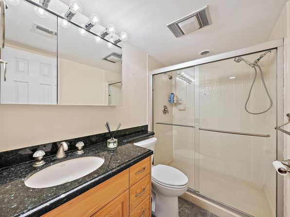 356 Golfview Rd APT 805