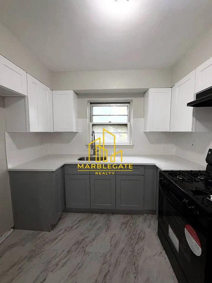 48 Carteret St — Photo 1