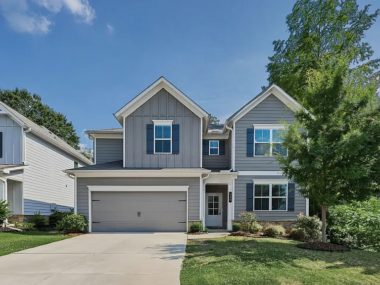 520 Cresentry Brk — Photo 2