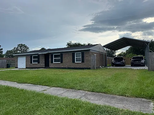 2196 Luana Dr E Photo 1