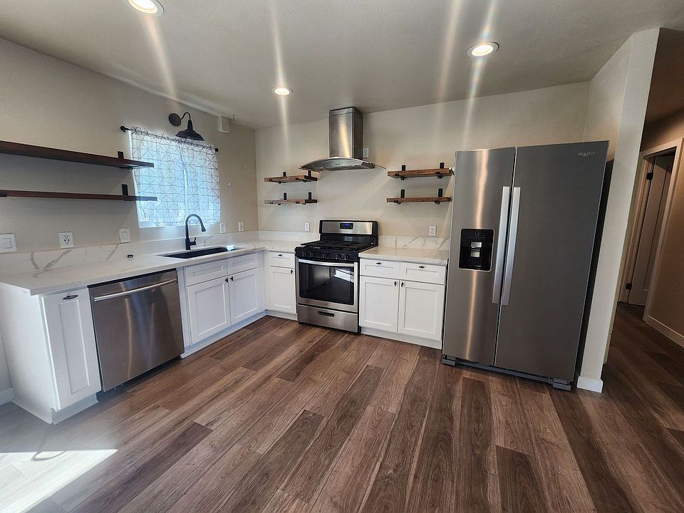 1st image of 74052 Pinon Dr APT B