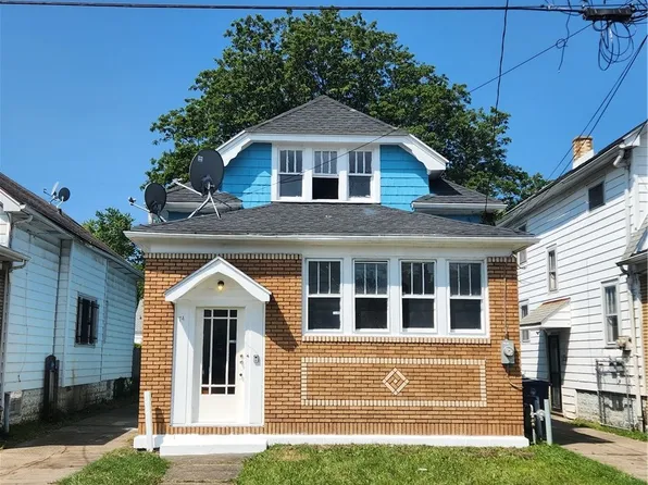 74 Peace St, Buffalo, NY 14211