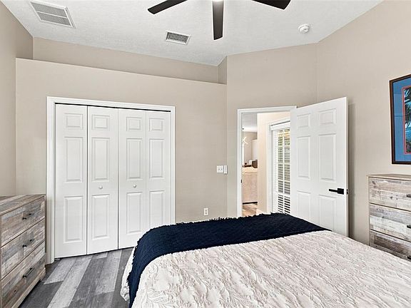 13540 Knotty Lane listing photo 24