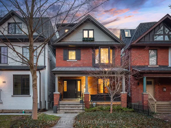 103 Galley Ave, Toronto, ON M6R 1H2