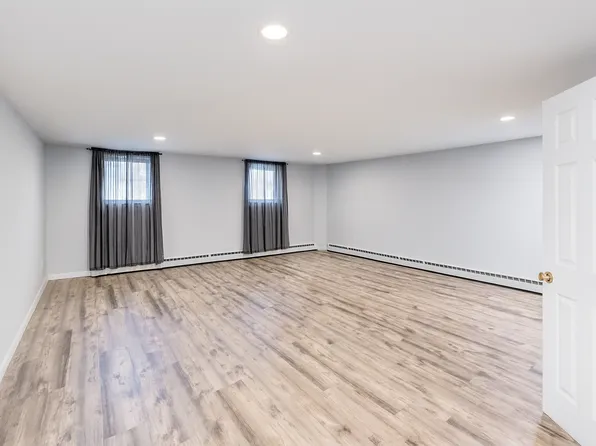 2650 East 26th Street image 7 of 14