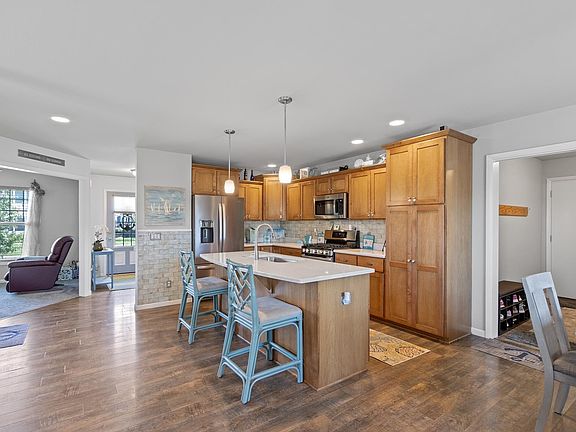 5th image of 6982 Crystal Creek Ln