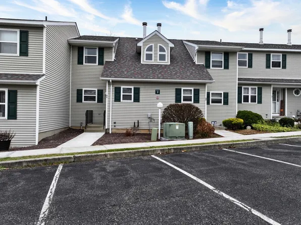 99 Boniface Drive #9C, Pine Bush, NY 12566