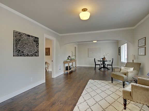 5th image of 5602 S Thompson Ave