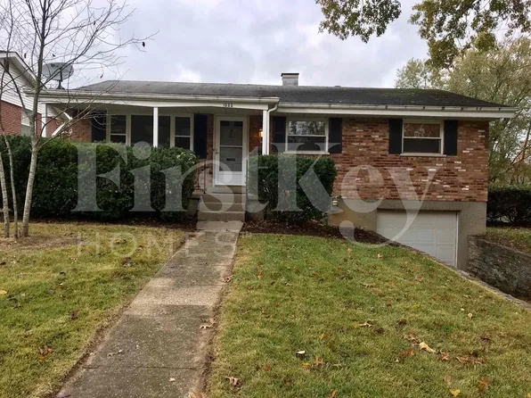1222 Meadowbright Ln, Cincinnati, OH 45230