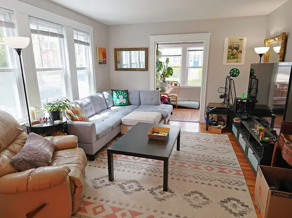 22 Carver Rd #1, Watertown, MA 02472