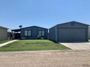 499 Pacheco Rd SPC 140, Bakersfield, CA 93307