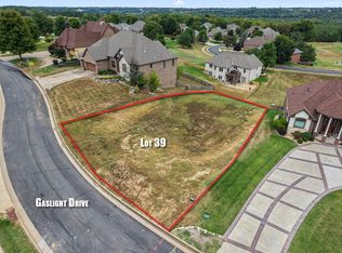 1532 W Gaslight Drive, Springfield, MO 65810