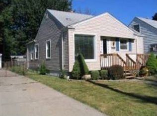 20089 Woodworth, Redford, MI 48240