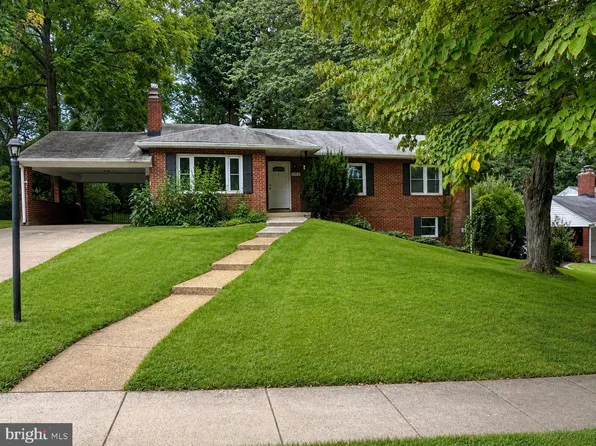 3329 Military Dr, Falls Church, VA 22044