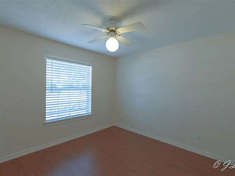 8116 Ship St — Photo 18