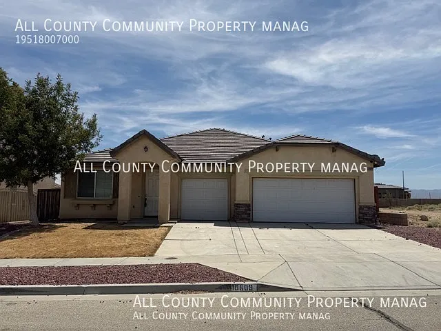 10609 Palomino Ave