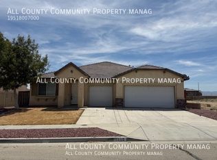 10609 Palomino Ave, Hesperia, CA 92345