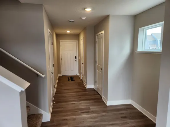 13689 Ringneck Way N, Rogers, MN 55374