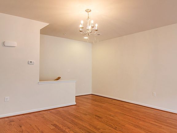 Similar Dining Area