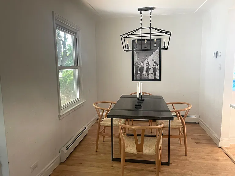 2421 S High St — Photo 10