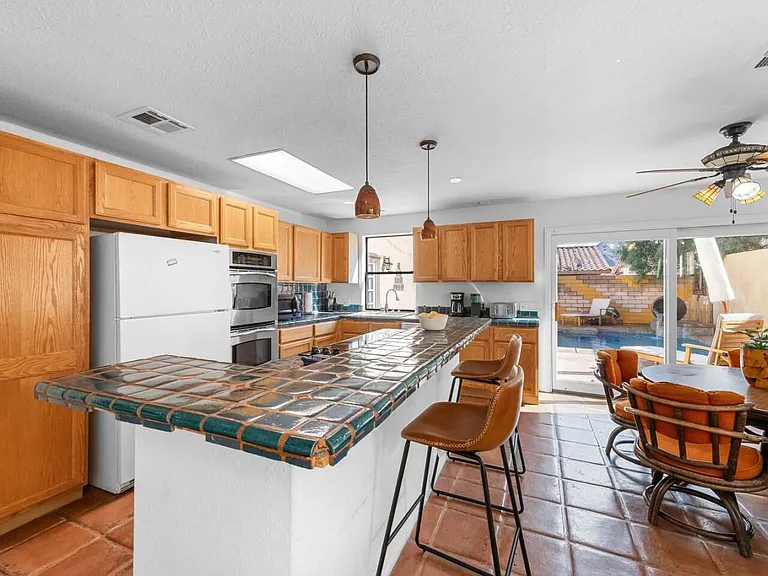 52850 Avenida Herrera — Photo 6