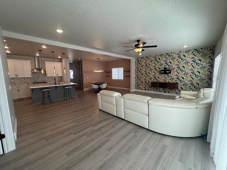 11902 S Teton Pass Way — Photo 2
