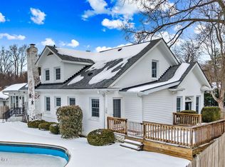 8412 Oxford Woods Ct, Lyndon, KY 40222