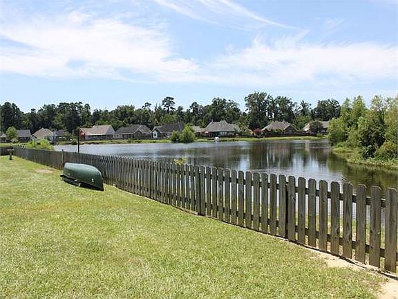 3rd image of 32790 Davlin Dr