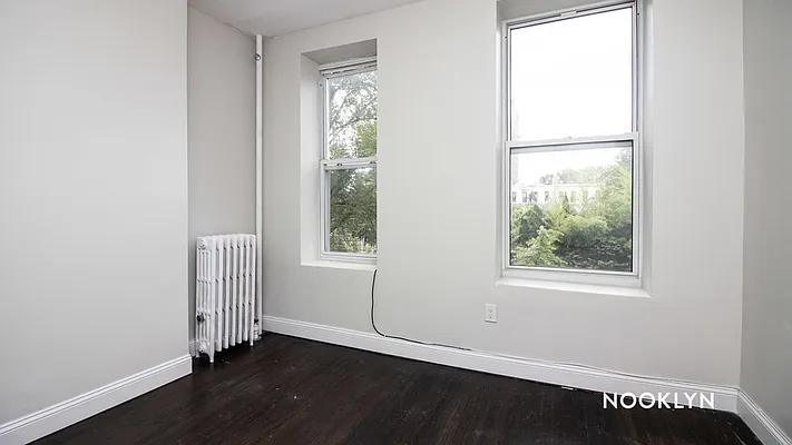 Rented by Nooklyn NYC LLC | media 29