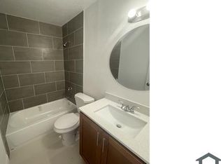 1307 Gateway Dr, Lantana, FL 33462