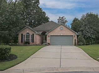 9408 Parkside Cir, Willis, TX 77318