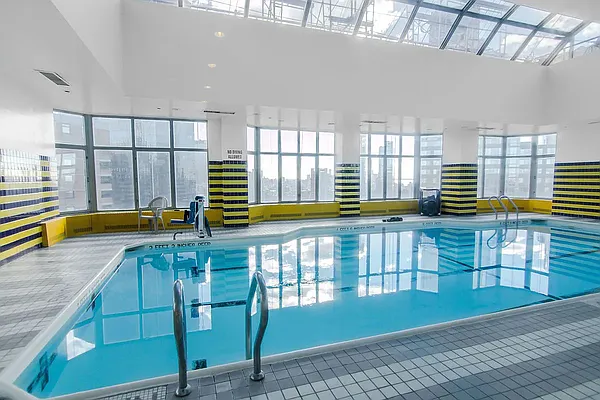 Rented by New York Residence | media 19