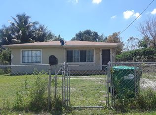 2266 NW 75th St, Miami, FL 33147